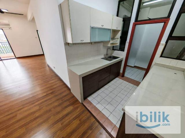 Room for rent in Petaling, Damansara Damai