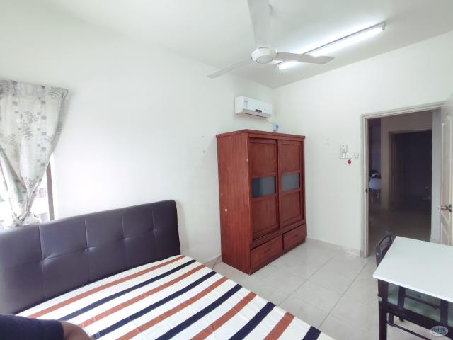 Room for rent in PJU 6, Petaling Jaya