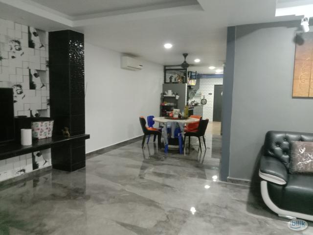Room for rent in Malaka