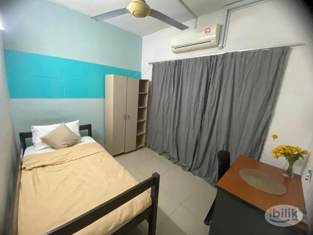 Room for rent in Petaling, Damansara Damai