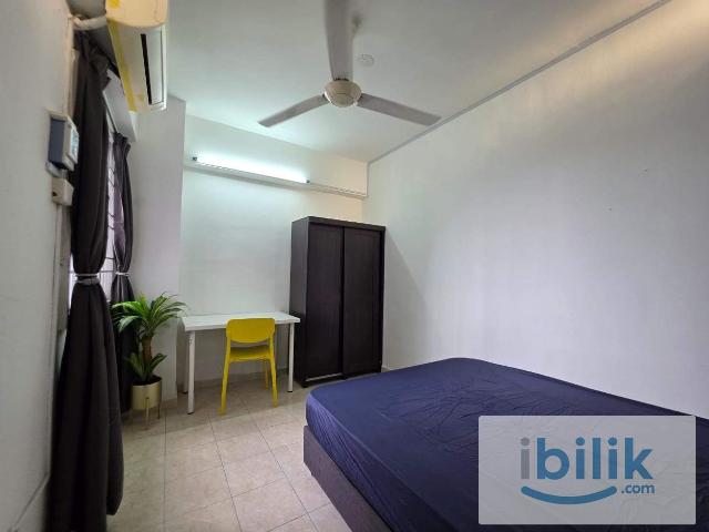 Room for rent in Petaling, Damansara Damai