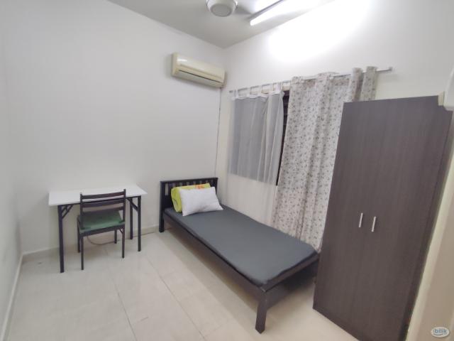Room for rent in Petaling, Damansara Damai