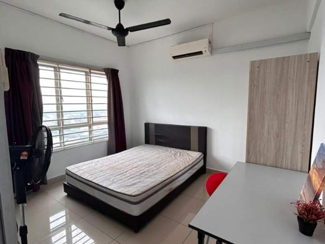 Room for rent in PJU 5, Petaling Jaya