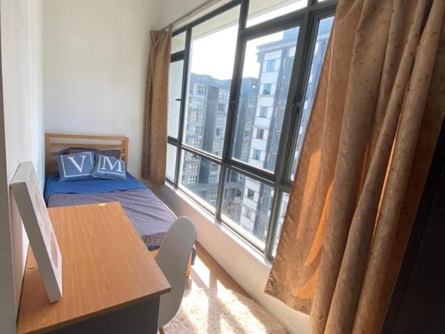 Room for rent in Petaling, Alam Impian