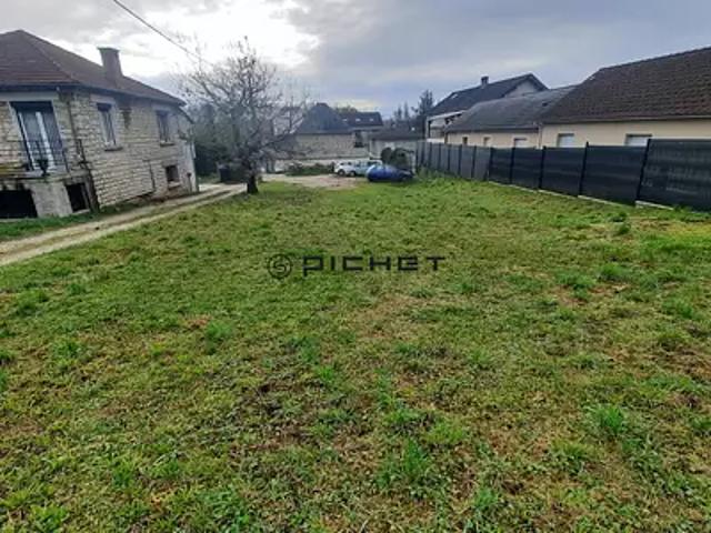 Terrain vente à Brive-la-Gaillarde, Malemort-sur-corrèze