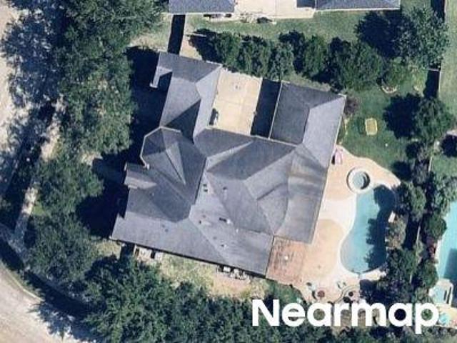House for sale in Beringer Place at Lake Magnolia, Humble