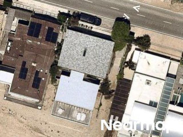 House for sale in Malibu