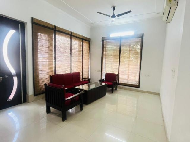Property for rent in Hariana