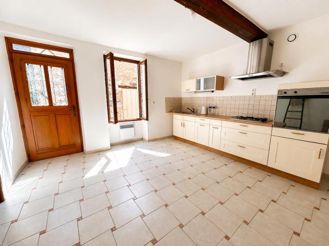 Maison vente à Auxerre, Chablis