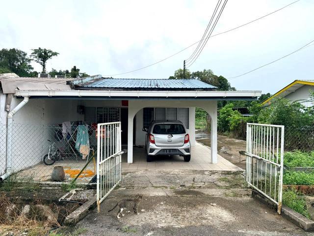 Terraced House for sale in Kuching