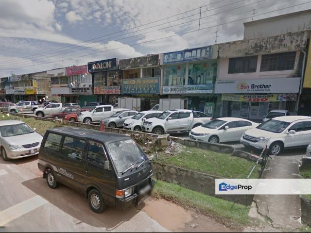 Shop for sale in Malaka