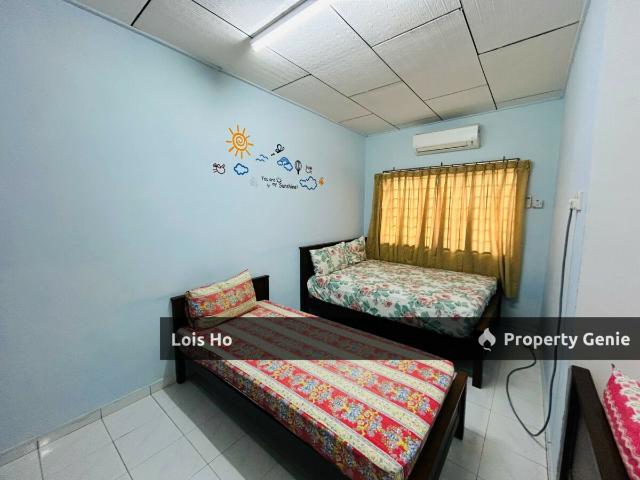 Residential House for sale in Malaka