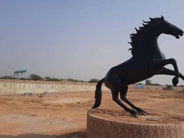 Land for sale in ضلع گلشن, کراچی ڈویژن