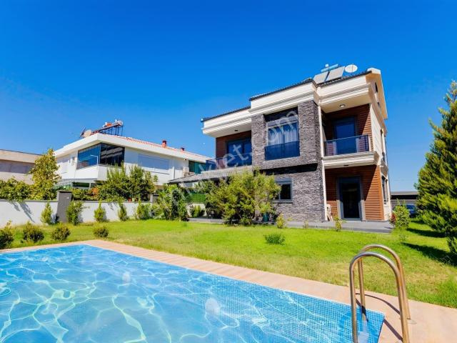 Döşemealti, Antalya içerisinde satılık Villa