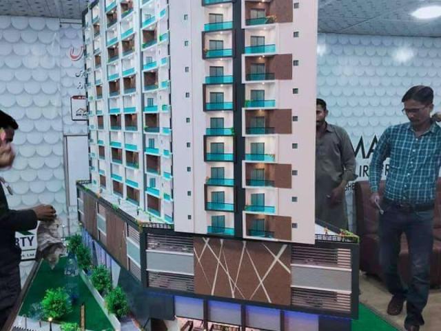 Commercial for sale in ضلع گلشن, کراچی ڈویژن