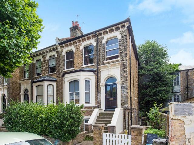 Apartment for rent in Hammersmith, Greater London