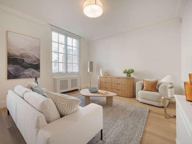 Apartment for rent in Mayfair, Isle Of Man