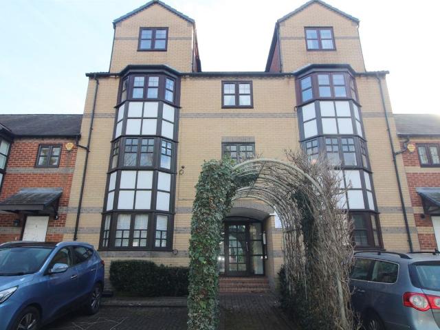 Apartment for rent in Reading