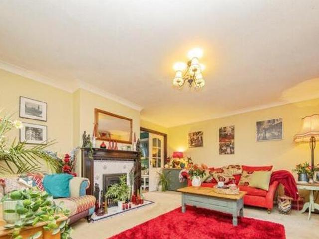 House for sale in Chelmondiston, Suffolk