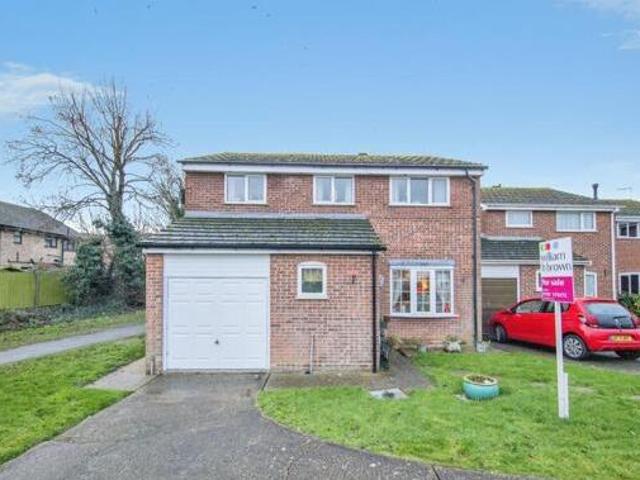 House for sale in Chelmondiston, Suffolk