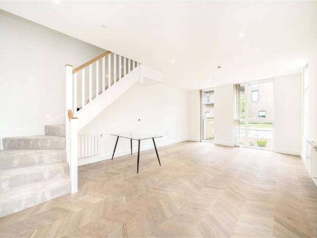 House for rent in Kidbrooke, Greater London