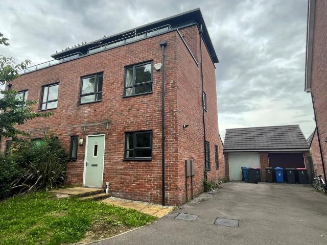 House for rent in Blackfriars, Salford