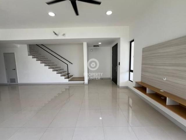 House for rent in Petaling, Alam Impian