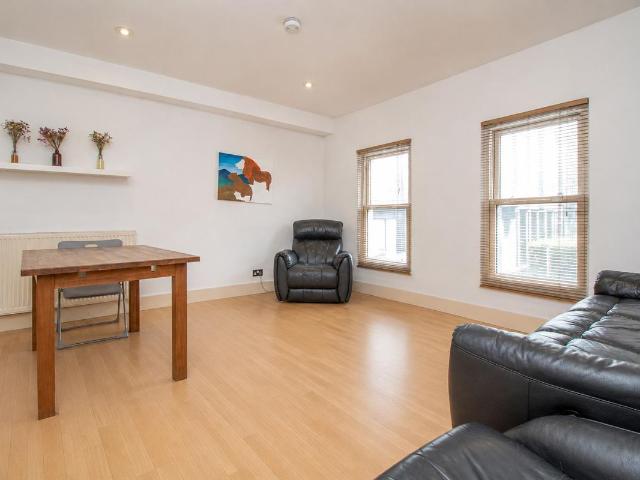 House for rent in Finsbury, Greater London