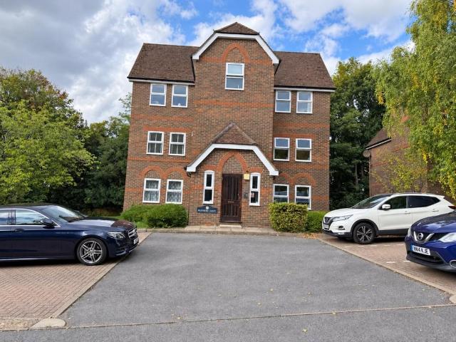 Apartment for rent in High Wycombe Community Board, High Wycombe
