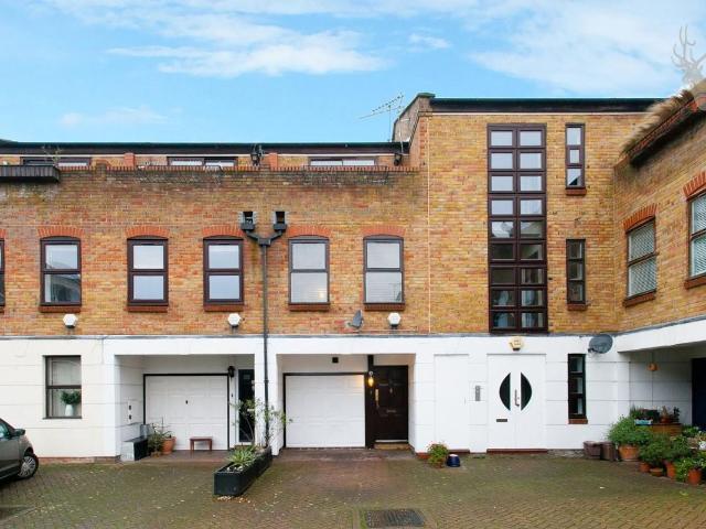 House for rent in Old Ford, Bow