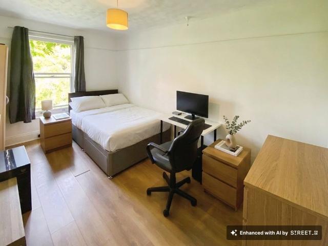 Room for rent in City Of Southampton