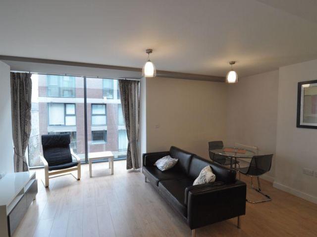 Apartment for rent in Finzels Reach, Bristol