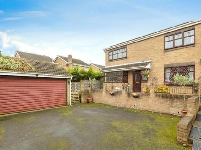 House for sale in Maltby, South Yorkshire
