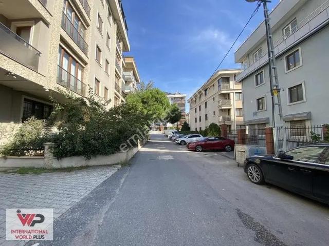İdealtepe Mahallesi, Maltepe içerisinde satılık mülk