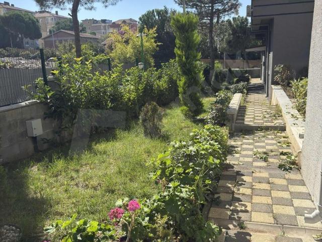 Bağlarbaşı Mahallesi, Maltepe içerisinde satılık mülk