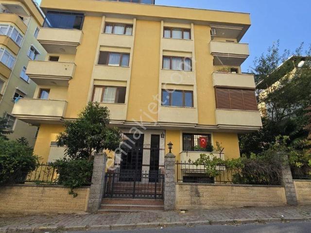 Bağlarbaşı Mahallesi, Maltepe içerisinde kiralık mülk