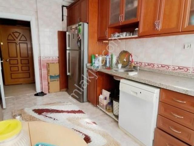 Zümrütevler Mahallesi, Maltepe içerisinde kiralık mülk