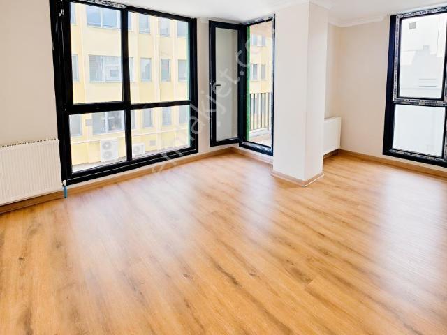 Bağlarbaşı Mahallesi, Maltepe içerisinde satılık mülk