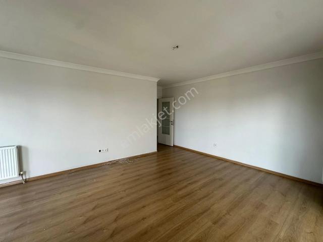 Girne Mahallesi, Maltepe içerisinde kiralık mülk