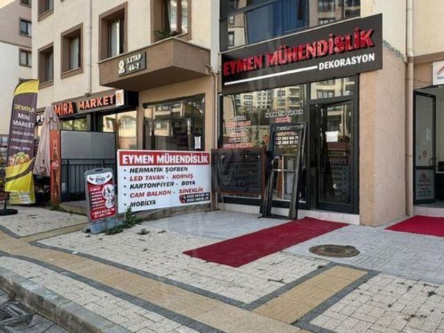 Büyükbakkalköy Mahallesi, Maltepe içerisinde satılık Dükkan