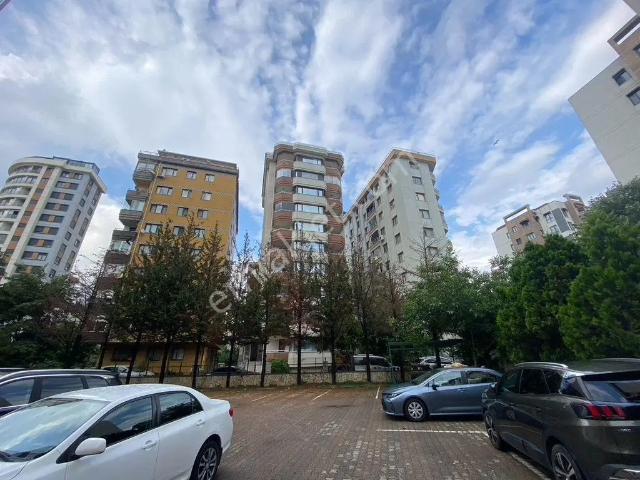 Maltepe, İstanbul içerisinde satılık mülk