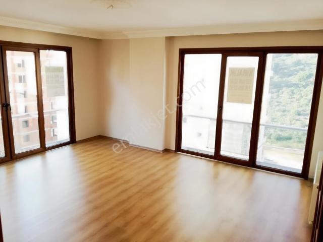 Hukukçular Sitesi, Maltepe içerisinde kiralık mülk