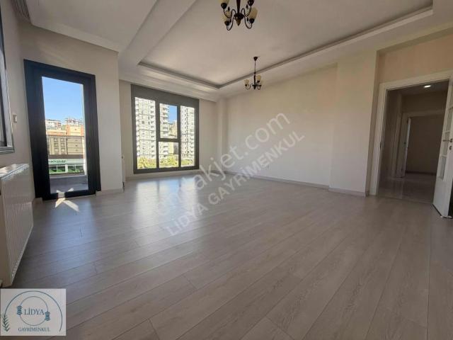 Maltepe, İstanbul içerisinde kiralık mülk