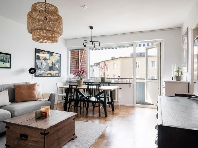 Lägenhet hyra i Hässelby-Vällingby, Stockholm