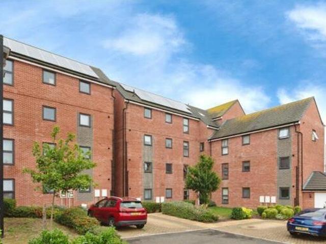 House for sale in Badgers Dene, Grays
