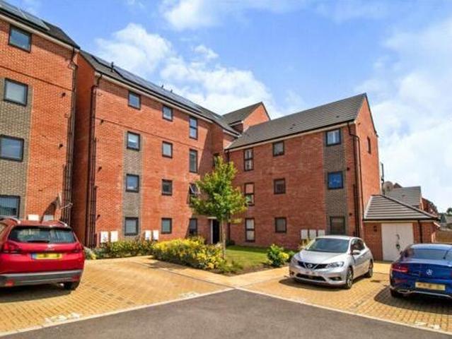 House for sale in Badgers Dene, Grays