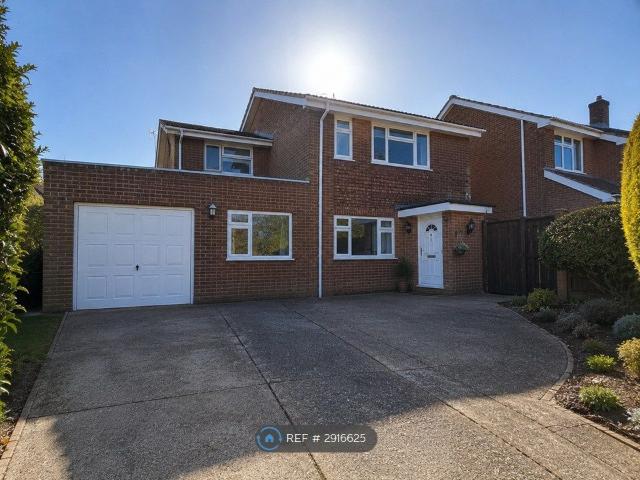 House for rent in West End, Heol-las