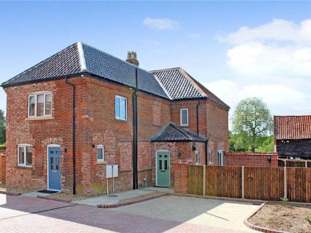 House for rent in Burgh St Peter, Norfolk