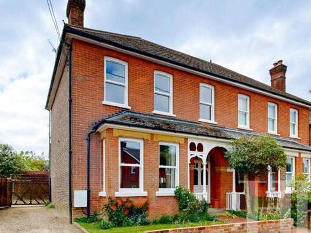 House for sale in Glynde, West Sussex