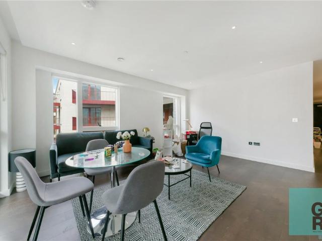 Apartment for rent in Nine Elms, Greater London